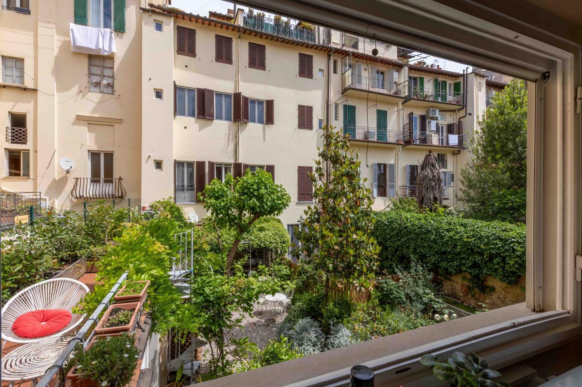 Secret Garden Firenze B&B Екстериор снимка