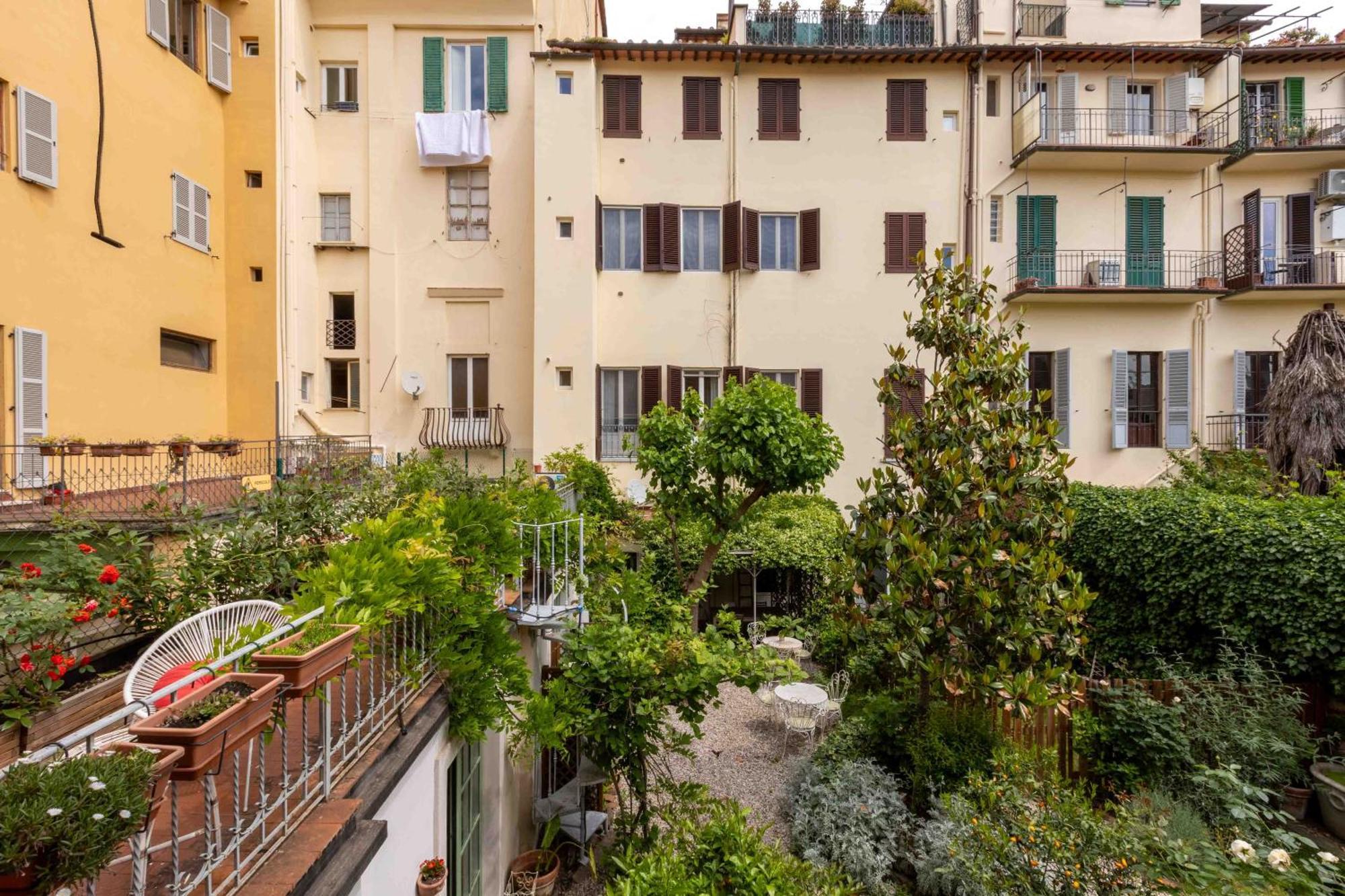 Secret Garden Firenze B&B Екстериор снимка